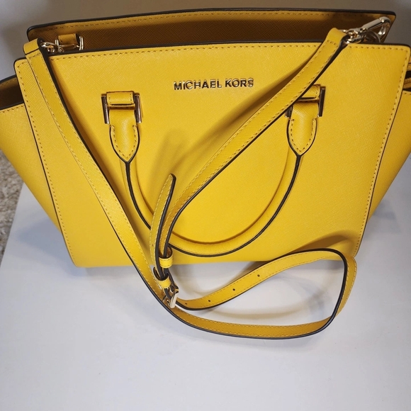 Michael Kors Yellow Women's Bag - Picture 4 of 5